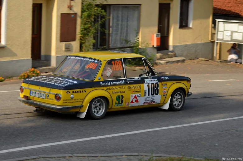 Pačejov — BMW 2002