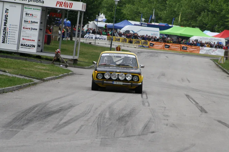 Český Krumlov — BMW 2002