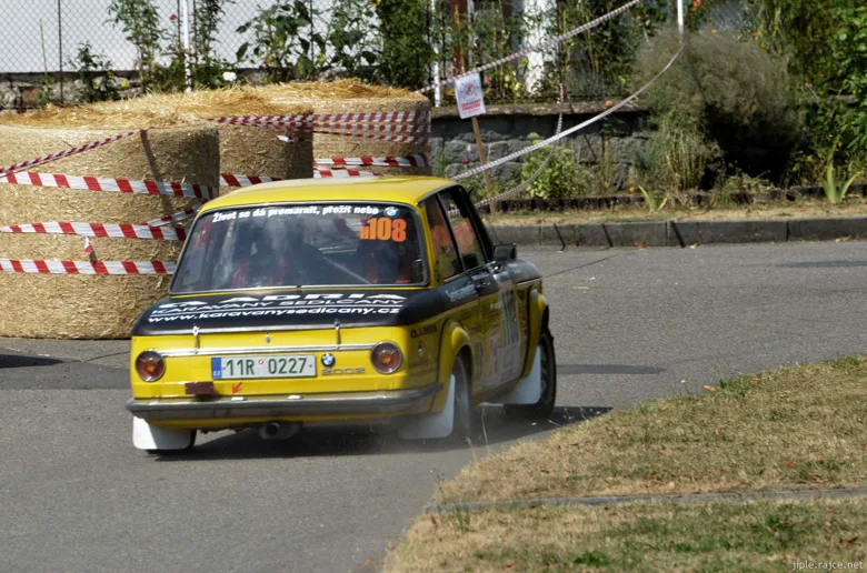 Pačejov — BMW 2002