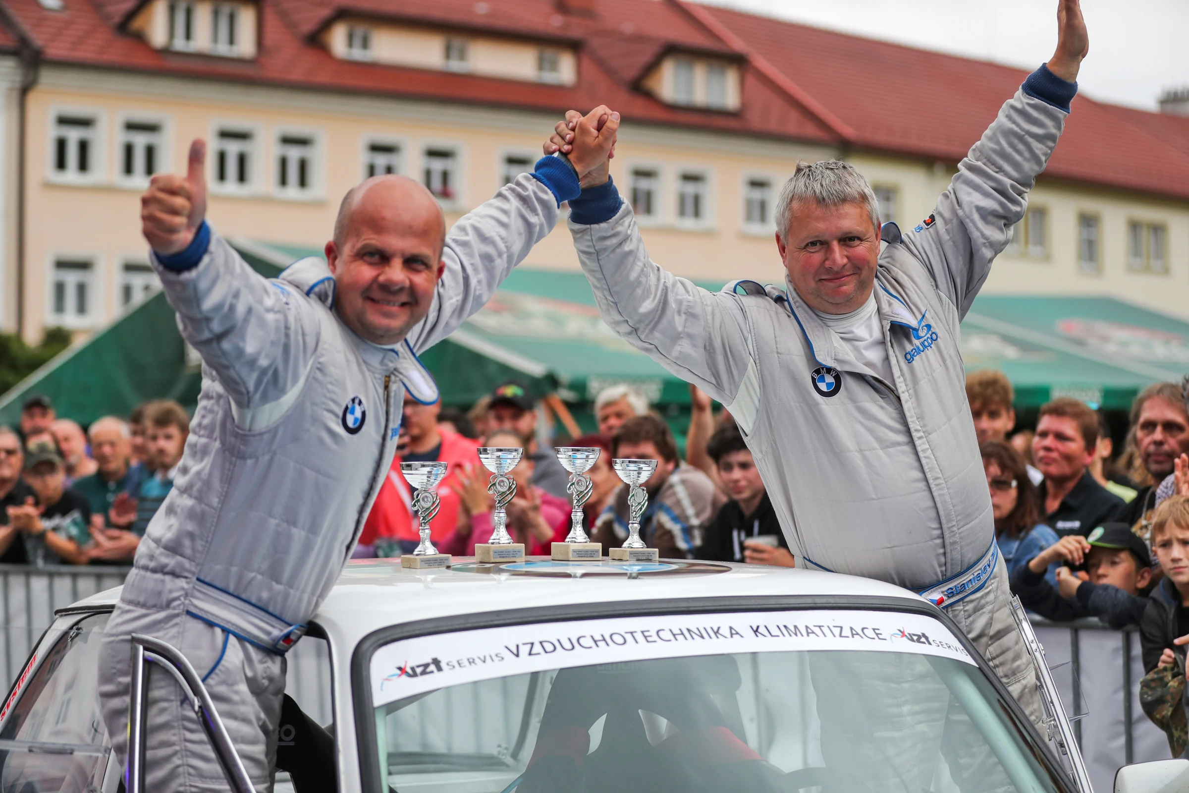 Posádka BMW2002 na Rally Fulnek 2022